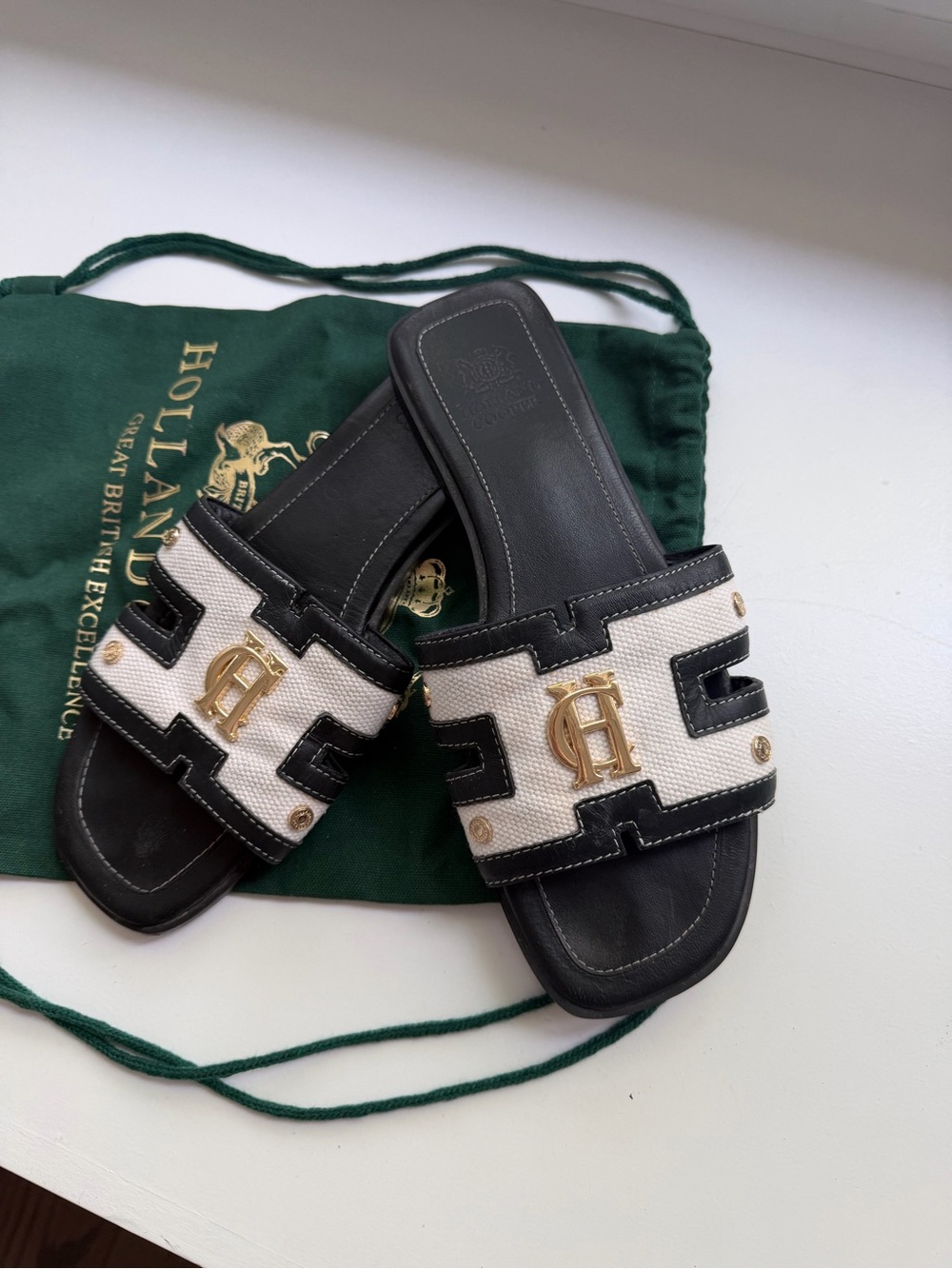 Holland Cooper Black Leather and White Canvas Slide Sandals with Gold Logo